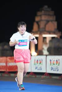 BIB: 45989, 100
                            <button type="button" onclick="openModal(19774374)" class="btn btn-primary btn-sm float-right btn-popup" data-toggle="modal" data-target=".modal-high-quality">
                        <i class="fas fa-shopping-cart"></i> Add to Cart
                    </button>
                                            <button type="button" onclick="isThisMe(19774374, true)" class="btn btn-success btn-sm float-right btn-popup btn-isme hidden" data-toggle="tooltip" data-placement="bottom" title="นี่คือรูปของคุณใช่ไหม คลิกที่นี่เพื่อเอาเข้าอัลบั้ม">
                        <i class="fas fa-plus"></i> Add to album
                    </button>
                    <button type="button" onclick="isThisMe(19774374, false)" class="btn btn-warning btn-sm float-right btn-popup btn-isnotme hidden">
                        <i class="fas fa-ban"></i> Remove from album
                    </button>